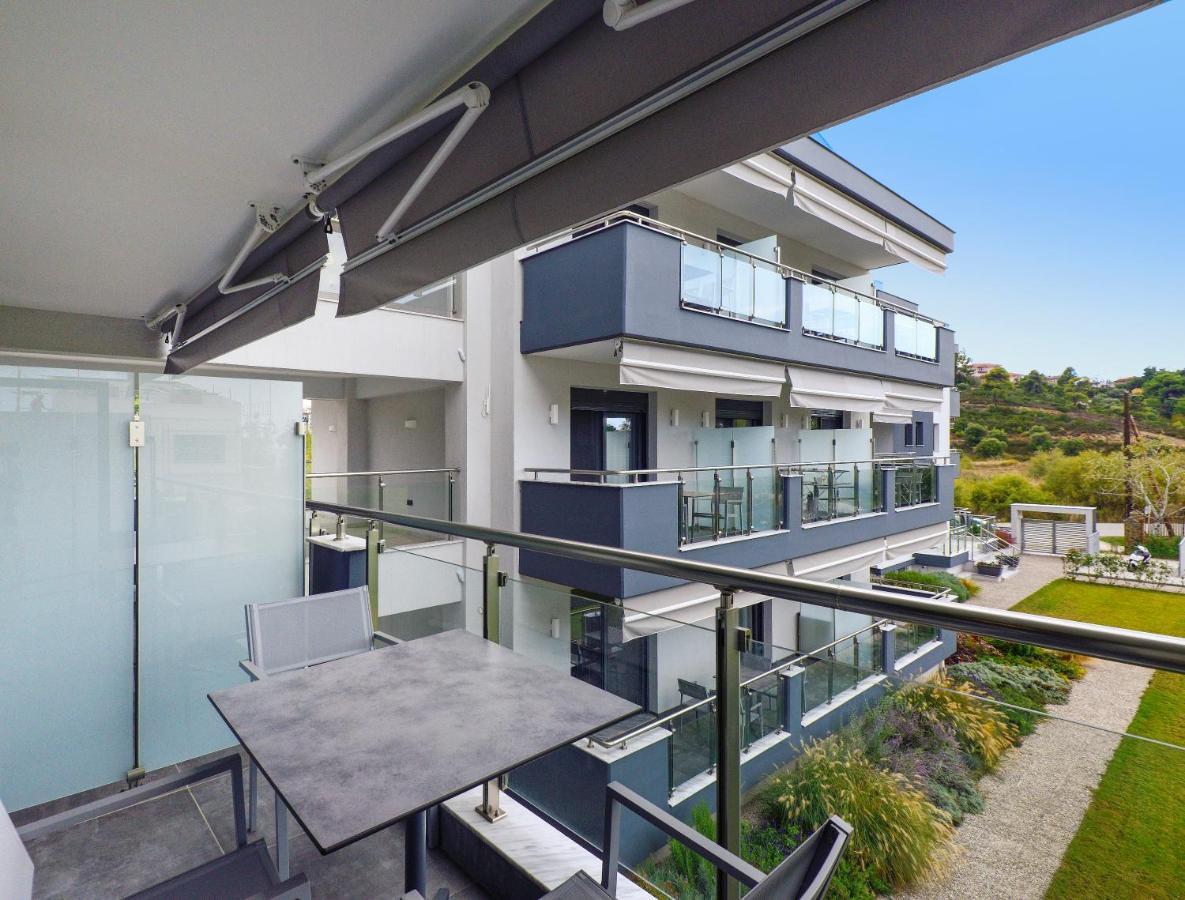 Botanica Luxury Suites Neos Marmaras Exterior photo